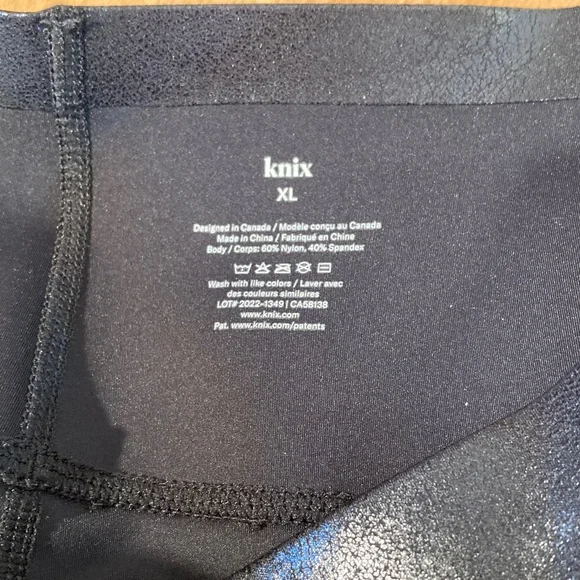 Shiny, faux leather Knix compression leggings, never worn - Picture 4 of 8